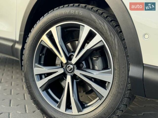 Білий Ніссан Кашкай, об'ємом двигуна 2 л та пробігом 58 тис. км за 21900 $, фото 10 на Automoto.ua