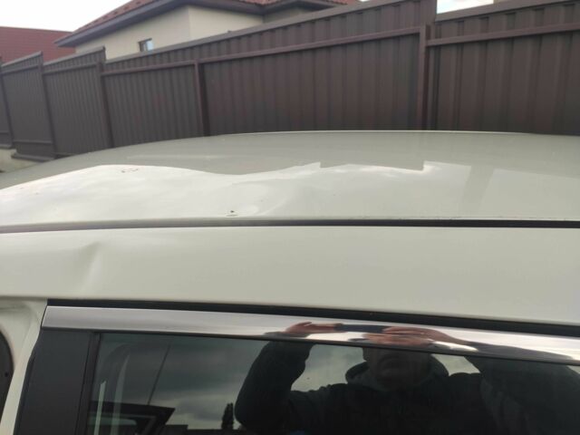 Белый Ниссан Кашкай, объемом двигателя 2 л и пробегом 47 тыс. км за 9000 $, фото 16 на Automoto.ua