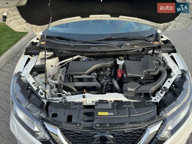 Білий Ніссан Кашкай, об'ємом двигуна 2 л та пробігом 58 тис. км за 21900 $, фото 89 на Automoto.ua