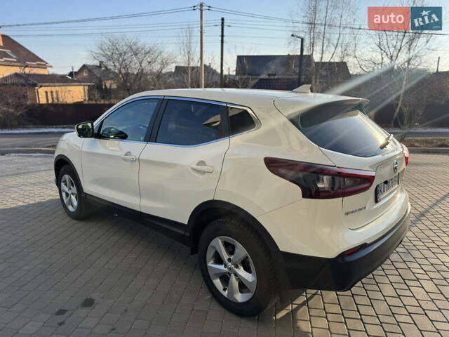 Белый Ниссан Кашкай, объемом двигателя 2 л и пробегом 93 тыс. км за 18150 $, фото 12 на Automoto.ua