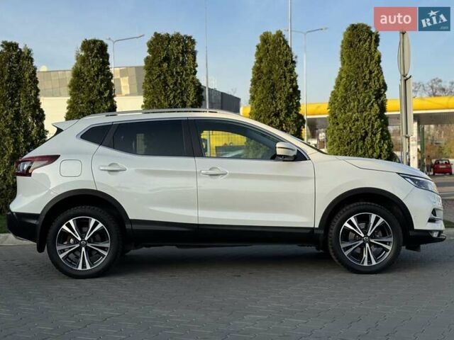 Білий Ніссан Кашкай, об'ємом двигуна 2 л та пробігом 58 тис. км за 21900 $, фото 13 на Automoto.ua