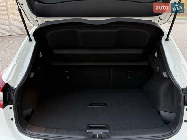Білий Ніссан Кашкай, об'ємом двигуна 2 л та пробігом 22 тис. км за 22500 $, фото 20 на Automoto.ua