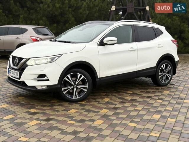 Білий Ніссан Кашкай, об'ємом двигуна 1.6 л та пробігом 102 тис. км за 19900 $, фото 5 на Automoto.ua