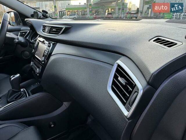 Білий Ніссан Кашкай, об'ємом двигуна 2 л та пробігом 58 тис. км за 21900 $, фото 81 на Automoto.ua