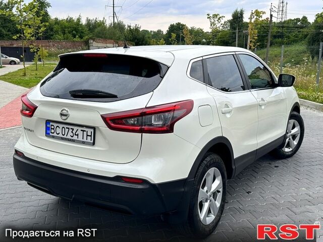 Белый Ниссан Кашкай, объемом двигателя 1.6 л и пробегом 111 тыс. км за 19999 $, фото 5 на Automoto.ua