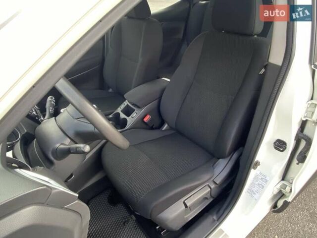 Ниссан Кашкай 2020 в Харькове на Automoto.ua Белый Ниссан Кашкай, объемом двигателя 1.6 л и пробегом 37 тыс. км за 19499 $, фото 32 на Automoto.ua