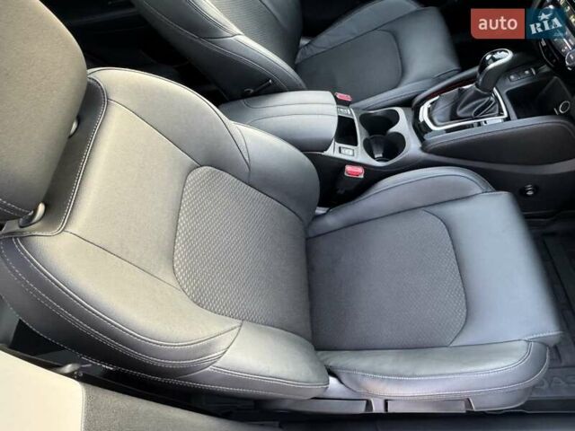 Білий Ніссан Кашкай, об'ємом двигуна 2 л та пробігом 58 тис. км за 21900 $, фото 85 на Automoto.ua