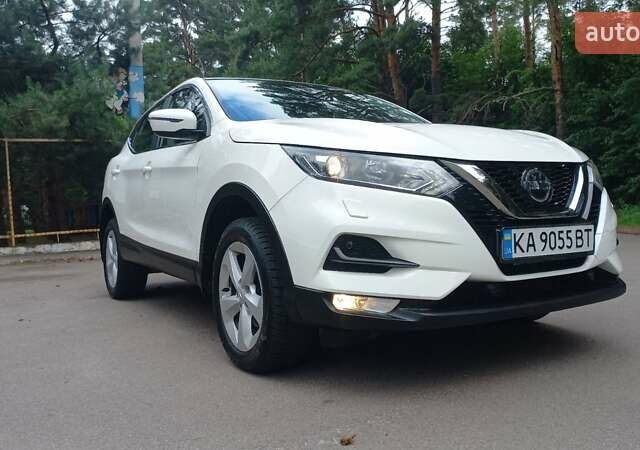 Белый Ниссан Кашкай, объемом двигателя 2 л и пробегом 77 тыс. км за 21550 $, фото 11 на Automoto.ua