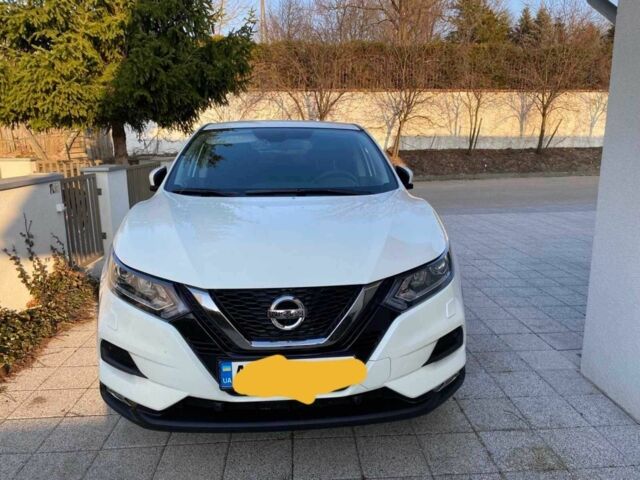 Белый Ниссан Кашкай, объемом двигателя 0 л и пробегом 111 тыс. км за 20200 $, фото 6 на Automoto.ua