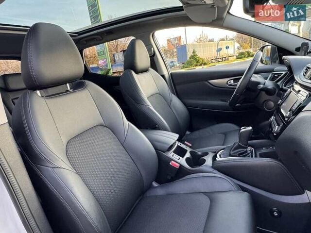 Білий Ніссан Кашкай, об'ємом двигуна 2 л та пробігом 58 тис. км за 21900 $, фото 80 на Automoto.ua