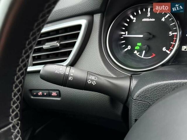 Білий Ніссан Кашкай, об'ємом двигуна 1.6 л та пробігом 102 тис. км за 19900 $, фото 39 на Automoto.ua