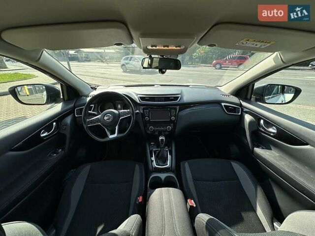 Белый Ниссан Кашкай, объемом двигателя 1.2 л и пробегом 50 тыс. км за 17200 $, фото 16 на Automoto.ua