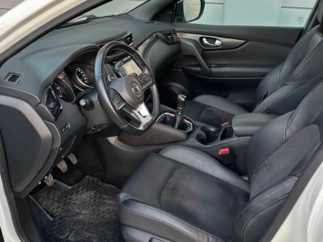 Білий Ніссан Кашкай, об'ємом двигуна 1.5 л та пробігом 36 тис. км за 13900 $, фото 5 на Automoto.ua