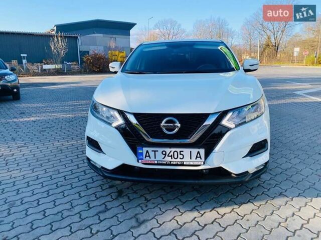 Белый Ниссан Кашкай, объемом двигателя 1.6 л и пробегом 7 тыс. км за 24650 $, фото 10 на Automoto.ua