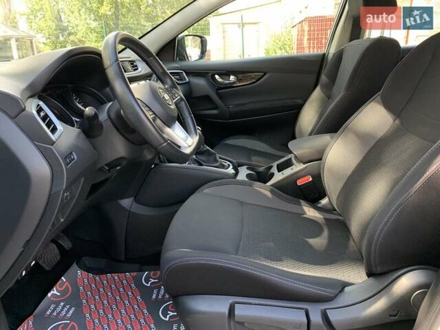 Белый Ниссан Кашкай, объемом двигателя 1.2 л и пробегом 67 тыс. км за 17900 $, фото 27 на Automoto.ua