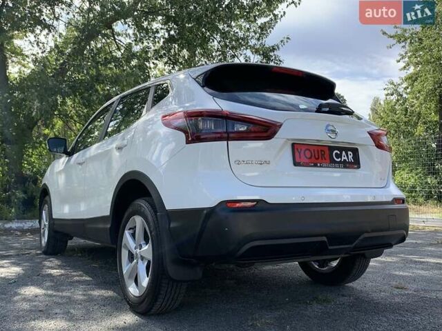 Белый Ниссан Кашкай, объемом двигателя 1.2 л и пробегом 67 тыс. км за 17900 $, фото 18 на Automoto.ua