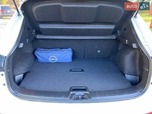 Белый Ниссан Кашкай, объемом двигателя 1.6 л и пробегом 7 тыс. км за 24650 $, фото 38 на Automoto.ua