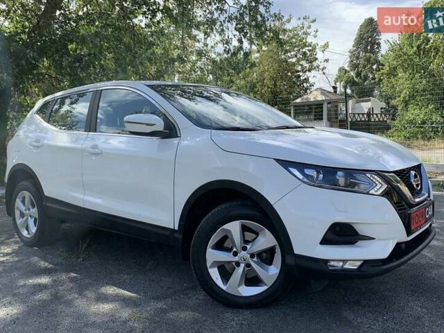 Белый Ниссан Кашкай, объемом двигателя 1.2 л и пробегом 67 тыс. км за 17900 $, фото 11 на Automoto.ua