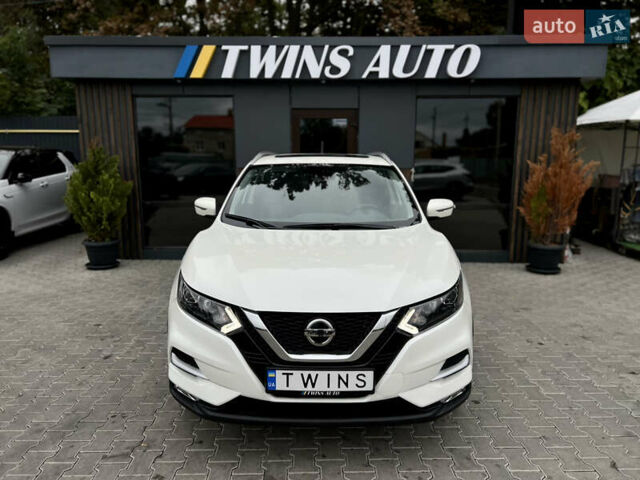 Белый Ниссан Кашкай, объемом двигателя 2 л и пробегом 17 тыс. км за 19500 $, фото 13 на Automoto.ua