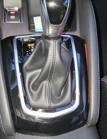 Белый Ниссан Кашкай, объемом двигателя 1.6 л и пробегом 74 тыс. км за 21500 $, фото 31 на Automoto.ua