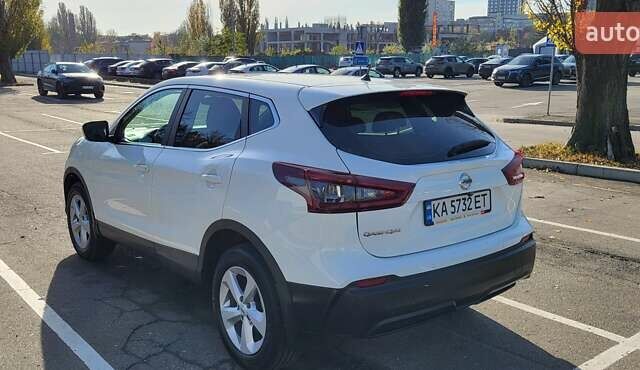 Белый Ниссан Кашкай, объемом двигателя 1.6 л и пробегом 74 тыс. км за 21500 $, фото 16 на Automoto.ua