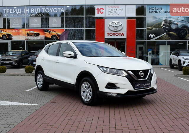 Белый Ниссан Кашкай, объемом двигателя 1.6 л и пробегом 203 тыс. км за 16800 $, фото 18 на Automoto.ua