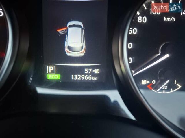 Белый Ниссан Кашкай, объемом двигателя 2 л и пробегом 132 тыс. км за 20000 $, фото 6 на Automoto.ua