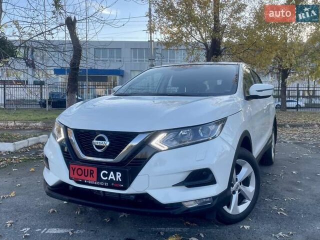 Белый Ниссан Кашкай, объемом двигателя 1.2 л и пробегом 67 тыс. км за 17500 $, фото 1 на Automoto.ua