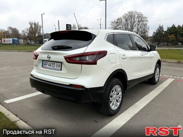 Білий Ніссан Кашкай, об'ємом двигуна 1.2 л та пробігом 40 тис. км за 16500 $, фото 4 на Automoto.ua