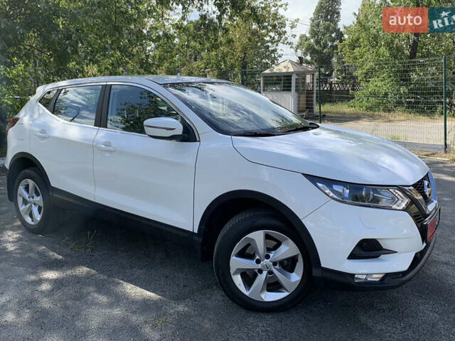 Белый Ниссан Кашкай, объемом двигателя 1.2 л и пробегом 67 тыс. км за 18300 $, фото 13 на Automoto.ua