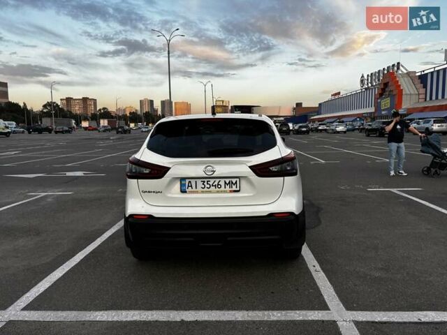 Білий Ніссан Кашкай, об'ємом двигуна 1.2 л та пробігом 79 тис. км за 20900 $, фото 5 на Automoto.ua