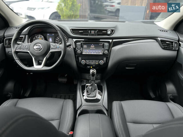 Белый Ниссан Кашкай, объемом двигателя 2 л и пробегом 17 тыс. км за 19500 $, фото 8 на Automoto.ua