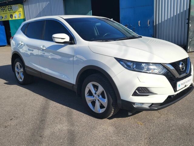 Белый Ниссан Кашкай, объемом двигателя 1.6 л и пробегом 69 тыс. км за 21500 $, фото 6 на Automoto.ua