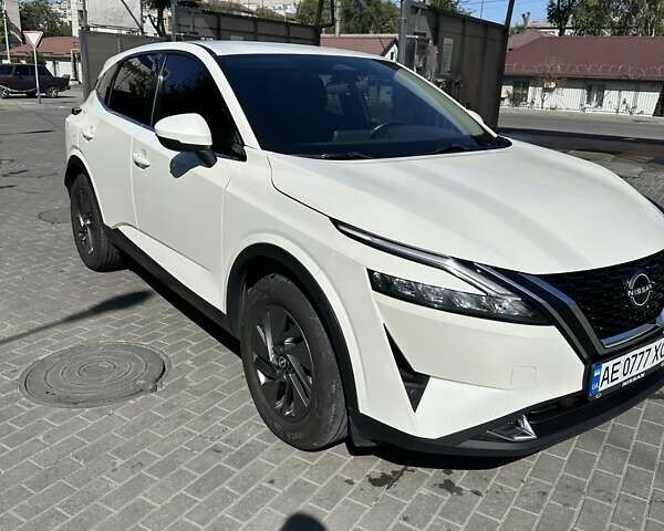 Белый Ниссан Кашкай, объемом двигателя 1.33 л и пробегом 46 тыс. км за 21600 $, фото 1 на Automoto.ua