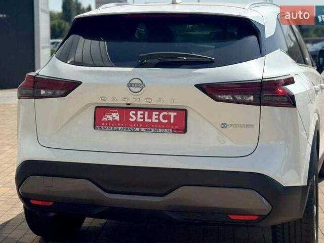 Белый Ниссан Кашкай, объемом двигателя 1.5 л и пробегом 10 тыс. км за 35209 $, фото 17 на Automoto.ua