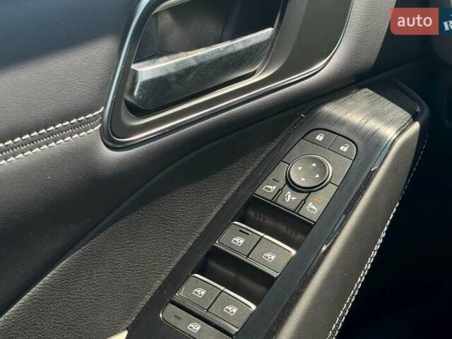 Белый Ниссан Кашкай, объемом двигателя 1.5 л и пробегом 10 тыс. км за 35209 $, фото 16 на Automoto.ua