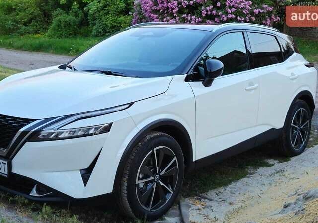 Белый Ниссан Кашкай, объемом двигателя 1.33 л и пробегом 2 тыс. км за 37000 $, фото 11 на Automoto.ua