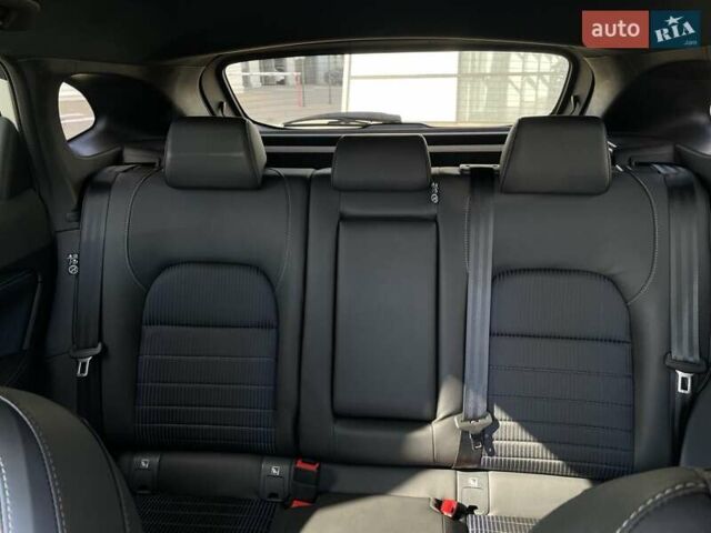 Белый Ниссан Кашкай, объемом двигателя 1.5 л и пробегом 10 тыс. км за 35209 $, фото 15 на Automoto.ua