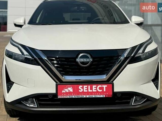 Белый Ниссан Кашкай, объемом двигателя 1.5 л и пробегом 10 тыс. км за 35209 $, фото 3 на Automoto.ua