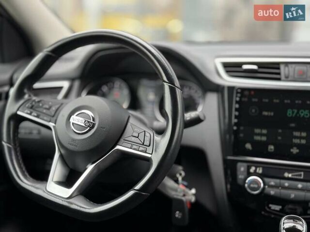 Белый Ниссан Кашкай, объемом двигателя 1.33 л и пробегом 61 тыс. км за 19957 $, фото 23 на Automoto.ua
