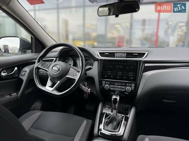 Белый Ниссан Кашкай, объемом двигателя 1.33 л и пробегом 61 тыс. км за 19957 $, фото 24 на Automoto.ua