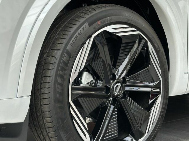 Белый Ниссан Кашкай, объемом двигателя 1.3 л и пробегом 0 тыс. км за 37611 $, фото 15 на Automoto.ua