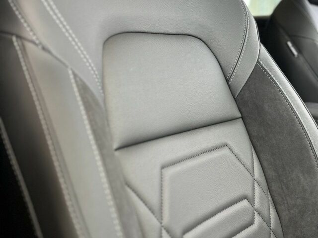 Белый Ниссан Кашкай, объемом двигателя 1.3 л и пробегом 0 тыс. км за 37611 $, фото 5 на Automoto.ua