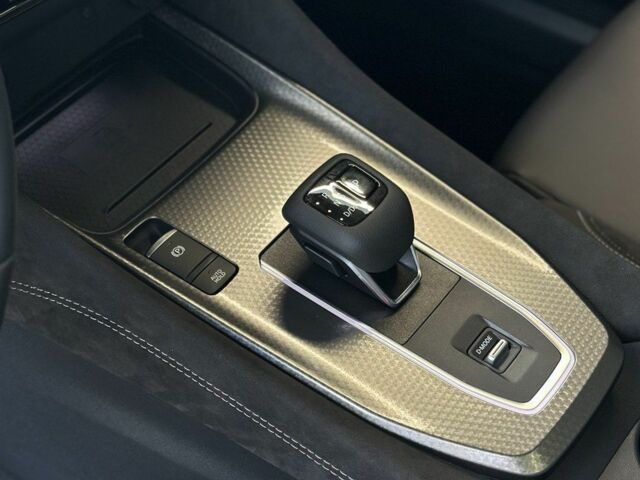 Белый Ниссан Кашкай, объемом двигателя 1.3 л и пробегом 0 тыс. км за 37611 $, фото 10 на Automoto.ua