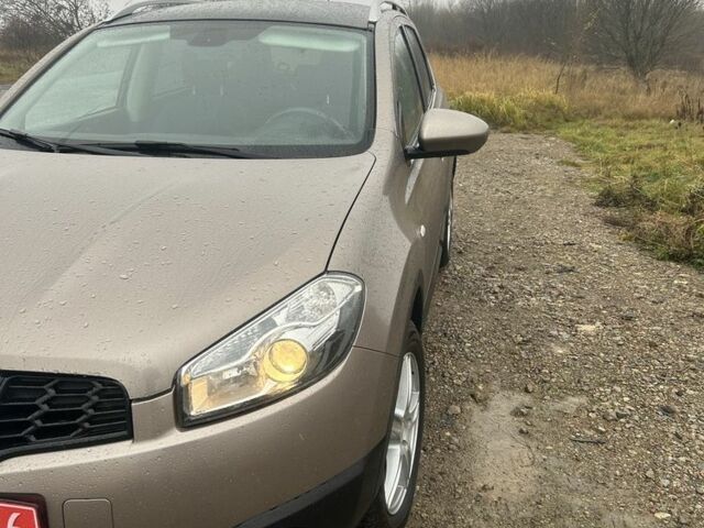 Бежевый Ниссан Кашкай, объемом двигателя 1.5 л и пробегом 200 тыс. км за 10500 $, фото 5 на Automoto.ua