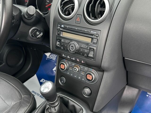 Бежевий Ніссан Кашкай, об'ємом двигуна 2 л та пробігом 251 тис. км за 7300 $, фото 11 на Automoto.ua