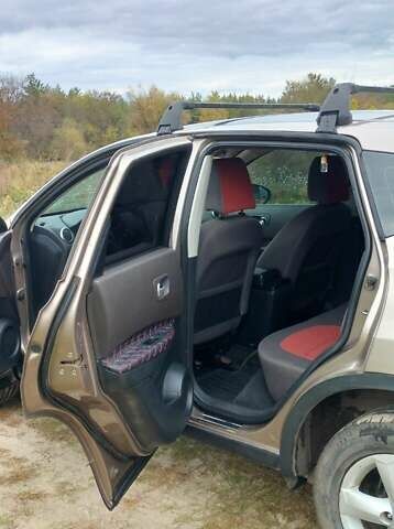 Бежевый Ниссан Кашкай, объемом двигателя 1.5 л и пробегом 110 тыс. км за 7800 $, фото 19 на Automoto.ua