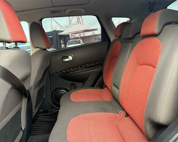 Бежевый Ниссан Кашкай, объемом двигателя 1.46 л и пробегом 290 тыс. км за 6700 $, фото 11 на Automoto.ua