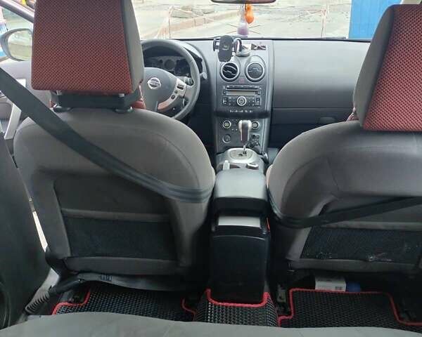 Бежевый Ниссан Кашкай, объемом двигателя 2 л и пробегом 250 тыс. км за 7900 $, фото 7 на Automoto.ua