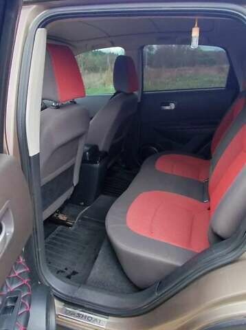 Бежевый Ниссан Кашкай, объемом двигателя 1.5 л и пробегом 110 тыс. км за 7800 $, фото 8 на Automoto.ua